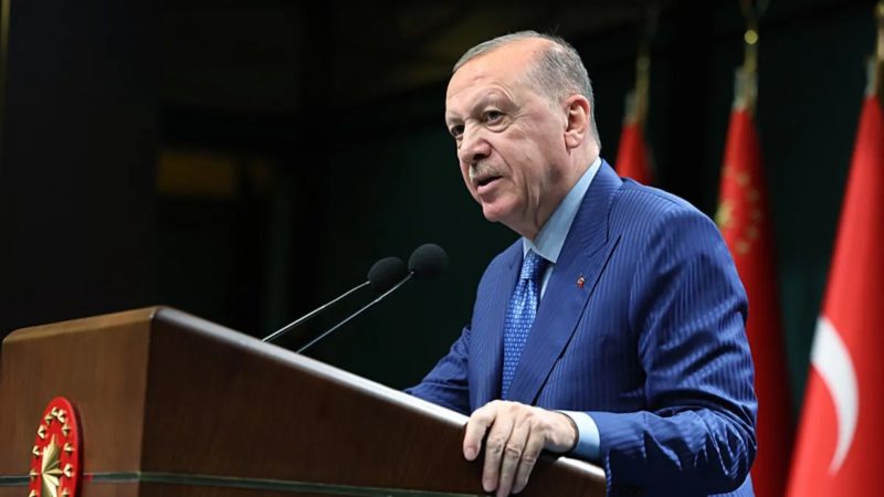 Erdoğan, ekonomi kurmaylarıyla bir araya geliyor