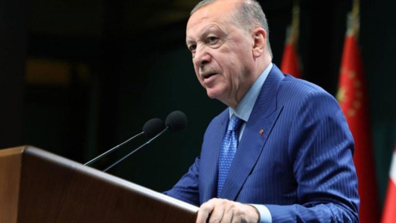 Erdoğan'dan "yanlış yapanla vedalaşırız" mesajı